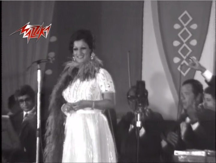 Warda performing
