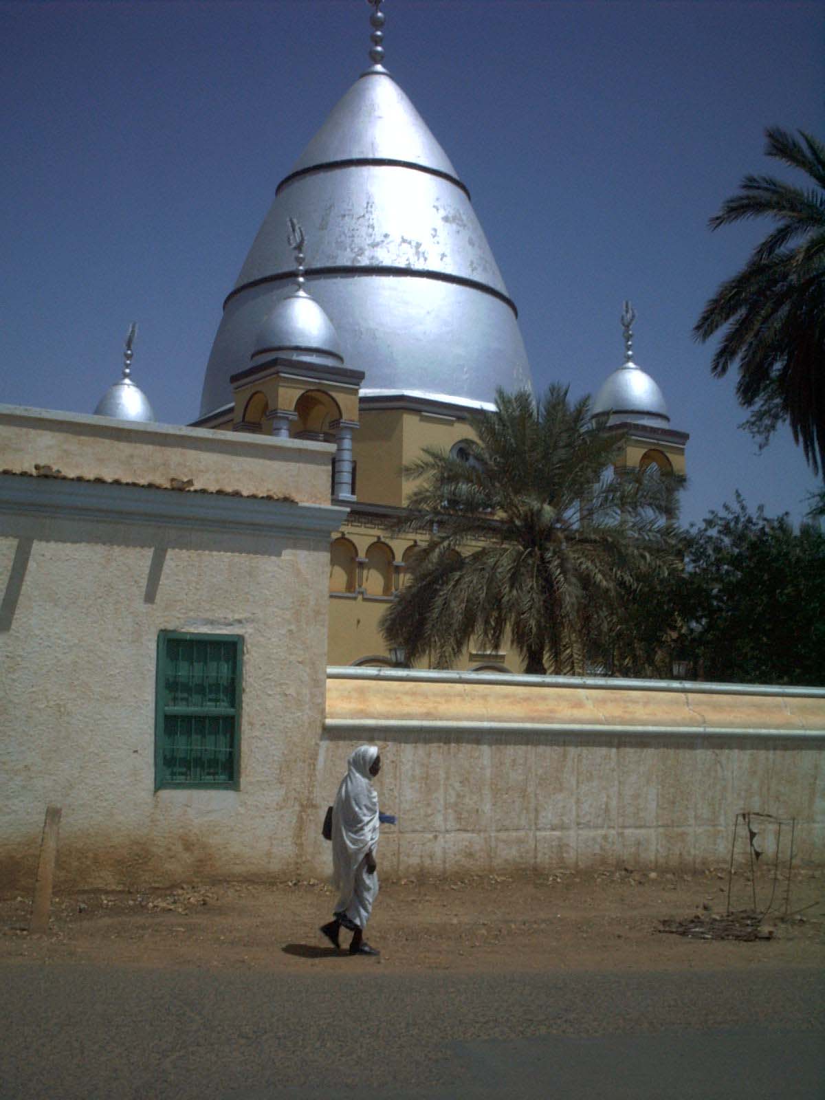 The Mahdi's rebuilt grave