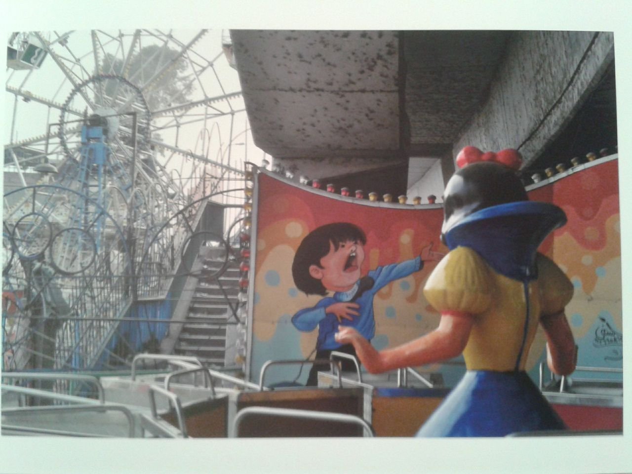Manar Moursi theme park photograph